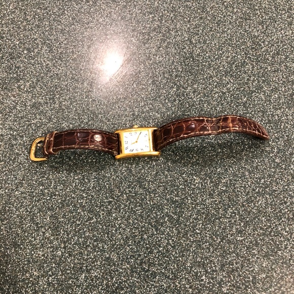 Coach tank watch ( preowned ) used few times - Picture 2 of 3